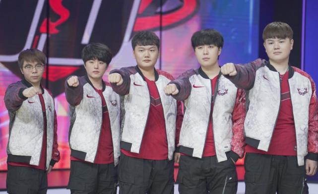 对手较量时 对手较量时