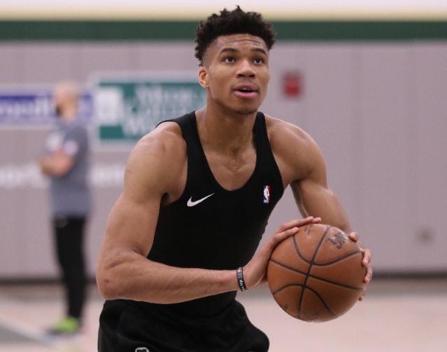 屈不挠的精 屈不挠的精