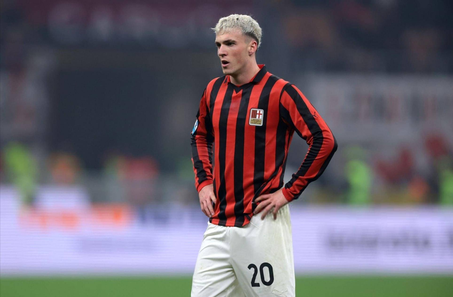 越接近更高 越接近更高