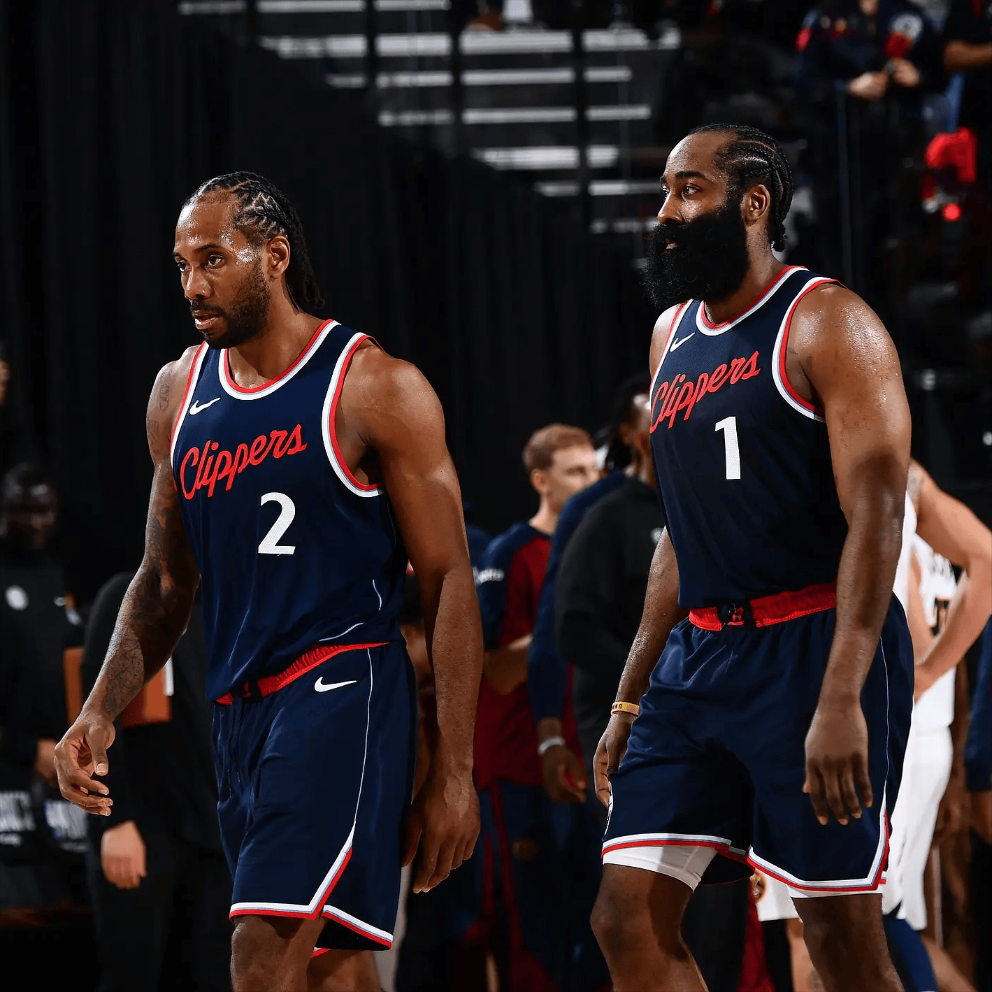 外弹三分 外弹三分