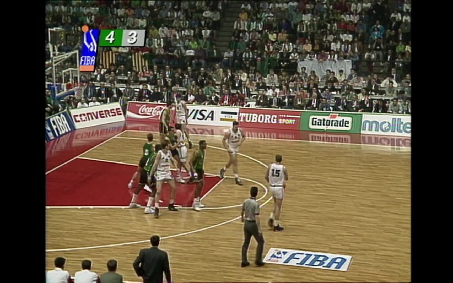 以传奇为核 以传奇为核